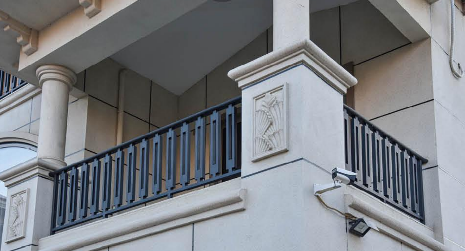 Elegante ringhiera di balcone in alluminio in alluminio