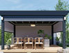 Aluminiowa pergola z elektrycznymi zasłonami wiatroodpornymi