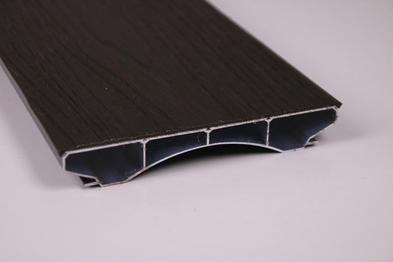  Decking in alluminio di lusso per spazi esterni: installazione leggera, resistente allo slittamento e facile