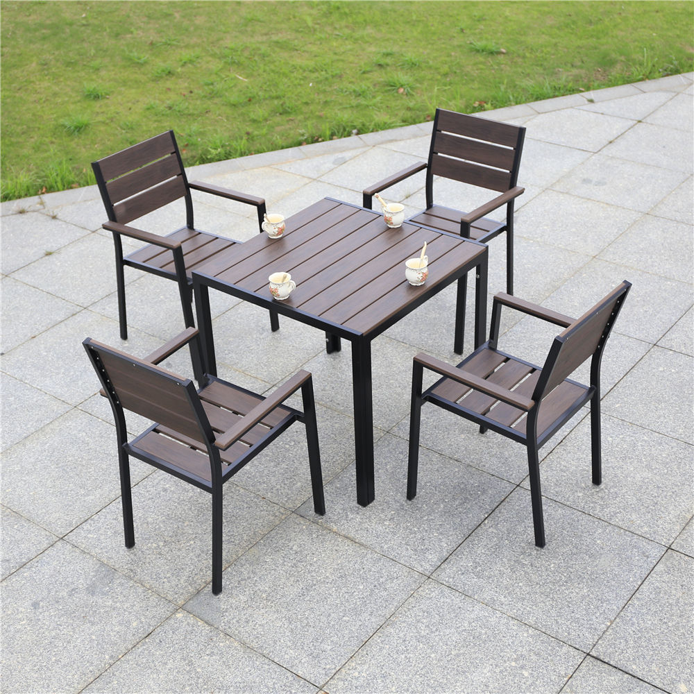 Aluminiumlegeringsbord och stolar